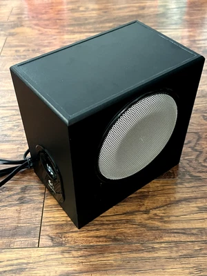 Subwoofer Logitech X-230 S0123A - Altoparlanti non inclusi - FUNZIONANTE - Immagine 1 di 4