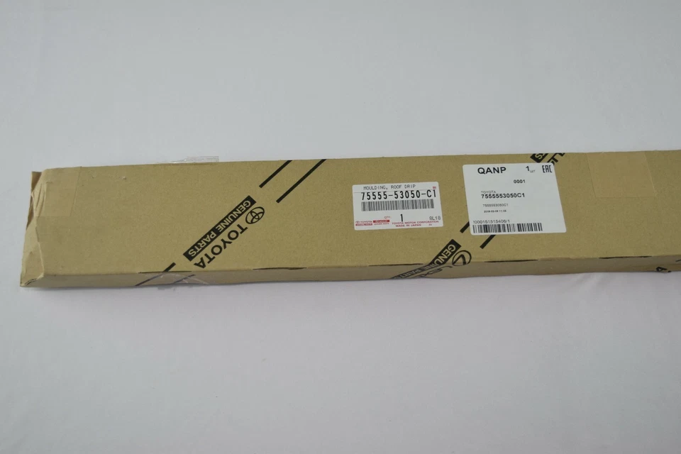 Lexus Toyota Genuino 75555-53050C1 IS250 IS350 Techo Goteo Lateral Acabado Negro Derecho Foto 1 de 1