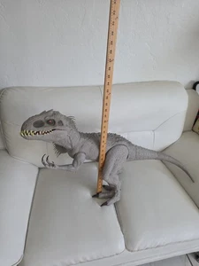 Jurassic World Camp Cretaceous Super Colossal Indominus Rex Actionfigur - Bild 1 von 16