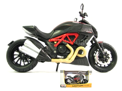 Maisto Ducati Diavel Carbon 1:12 Scale Model Motorcycle Brand New In The Box - Image 1 of 4