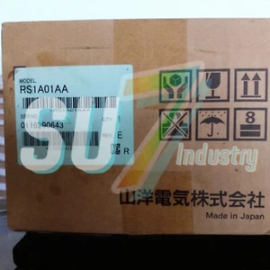 Servo unidad SANYO RS1A01AA 200-230V 50 kHz/60 kHz # 1 pieza nueva en caja - Imagen 1 de 3