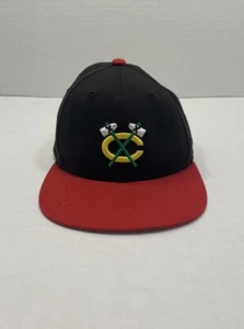Chicago Blackhawks Jugend flache Krempe schwarz mit roter Krempe Snapback - Bild 1 von 3