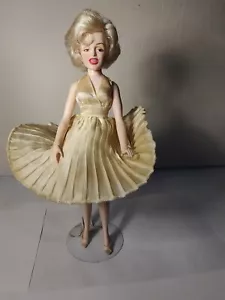 Vtg Marilyn Monroe 7 Year Itch 11" Posable Doll 20th Century Fox - Picture 1 of 7
