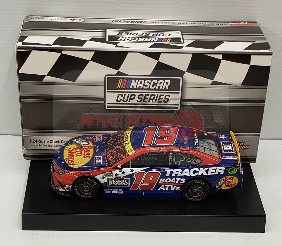 Bajo Martin Truex Jr 2021 Lionel #19 Pro Shops patriótico Richmond carrera victoria 1/24 Foto 1 de 1
