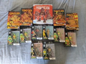 IDW TMNT Loyal Subjects BST AXN Teenage Mutant Ninja Turtles Lot 16 Total 4 Pack - Picture 1 of 8