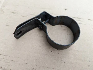 OMC 5,8 - V8 Ford - Blocco - Supporto Bobina Accensione Motore Barca - Foto 1 di 1