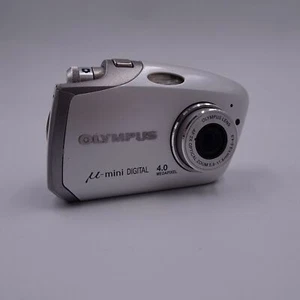 Olympus Mju Mini Digital Digitalkamera Digicam Silber Weiss 4.0 MP Zustand gut - Bild 1 von 5