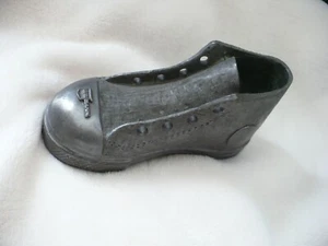 76A- VINTAGE US BANK PAPERWEIGHT SHOE - Picture 1 of 12