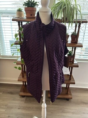 NWT Weatherproof Women’s Vest Plum Size XL Gold Tone Faux Fur Lined - Image 1 of 4