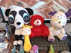 (LOT OF 15) VARIETY OF BRANDS/STUFFED ANIMALS, SMALL IN SIZE, 3"-8", FISH, BEAR - Picture 1 of 8