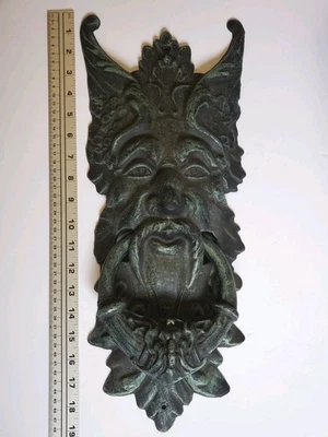 铸铁 Verdigris Wiccan 凯尔特人 Greenman 森林树 Ent 精神门敲门器 — 第 1/4 张图片