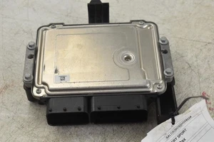 2016 Rover Disco SPT ECM Electronic Control Module LR057872 Used 61K Miles - Picture 1 of 16