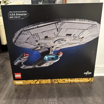 *IN HAND* Ships Same Day LEGO 10356 Star Trek: U.S.S. Enterprise NCC-1701-D - Image 1 of 3
