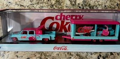 Camión para máquinas Chase M2 1973 Chevrolet Cheyenne Super 30 e Iroc-Z Cherry Coke Foto 1 de 4