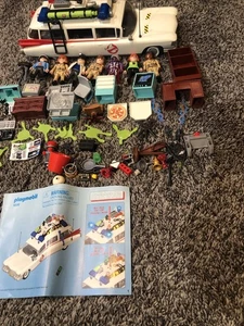 PLAYMOBIL GHOSTBUSTERS ECTO-1 WAGEN +7 FIGUREN und ZUBEHÖR - Bild 1 von 10