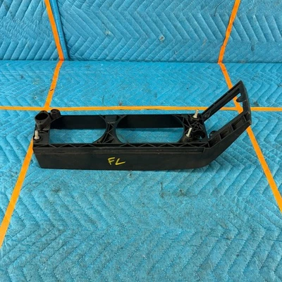 1989-1991 CHRYSLER TC MASERATI BRACKET FRAME FRONT LEFT HEAD LIGHT OEM - Image 1 of 4