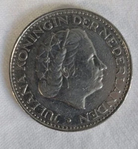 1968 Netherland JULIANA Silver Coin - Picture 1 of 3