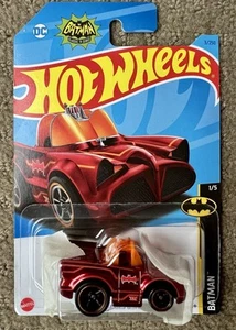 2023 Hot Wheels Batman Ser. #1/5 Classic TV Series Batmobile Super Treasure Hunt - Picture 1 of 3