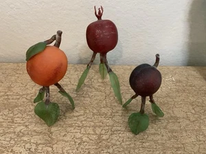 Apricot, Pear, And Plum On Leaf Legs By Kathleen Elliot - Picture 1 of 8