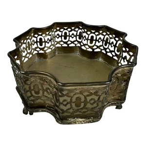 Vintage Trinket Dish Metal Filigree Base with patina - Picture 1 of 8