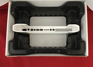 Henge Docks 15-inch MacBook Pro Dock HD01VB15MBP - Version B - Picture 1 of 6