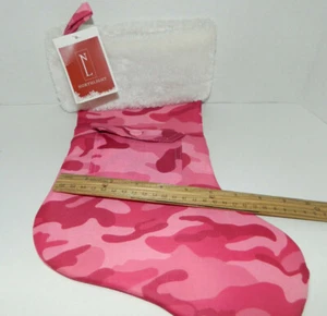 Medias de Navidad 18,5" Rosa Camuflaje Decoración Casa Peluche Caza Ejército Camuflaje - Imagen 1 de 7