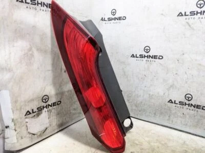 2012-2014 Honda CR-V RR LH Side Tail Light Lamp Upper 34175-T0A-A01 OEM *ReaD* - Image 1 of 4