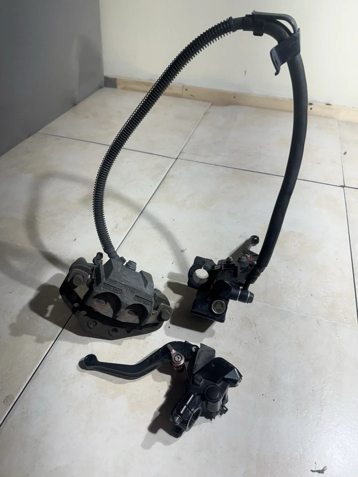 06-09 kawasaki ninja EX500 EX 500r FRONT BRAKE MASTER CYLINDER CALIPER LINE - Image 1 of 4