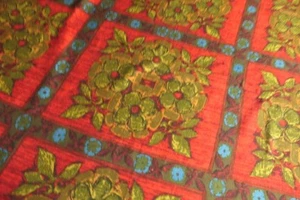 PAIR OF VINTAGE 50' S COTTON  CURTAINS FLORAL SQUARES 68x38" EACH - Picture 1 of 5