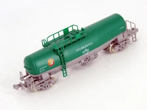 N-Scale KATO Taki 1000 Late Type Japan Oil Transport ENEOS Eco Rail Mark #243681 - Picture 1 of 3