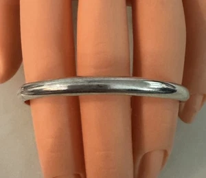 Vintage Sterling Silver 925 Hinged Bangle Bracelet Safety Chain - Picture 1 of 4