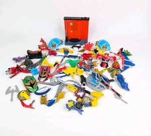 Lotto accessori Power Rangers vintage Mystic Force Ninja Storm Wild Force - Foto 1 di 7