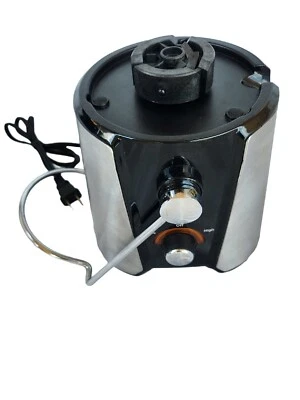 Oster Juicer Model FPSTJE9010 Juice Extractor Base Motor Replacement Part - Image 1 of 4