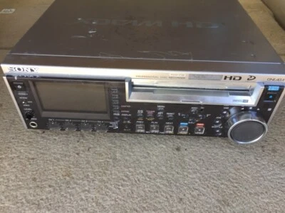 Sony PDW-F70 XDCAM HD Disc Recorder schaltet ein kein Fehler "defekt" wie besehen - Bild 1 von 4