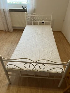 bett 90x200 mit  matratze - Bild 1 von 4