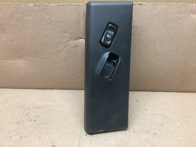 Переключатель замка правой передней двери 92-99 Isuzu Trooper 96-99 Acura SLX OEM - Изображение 1 из 2