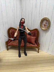 Marvel legends Netflix Electra loose missing head - Picture 1 of 3