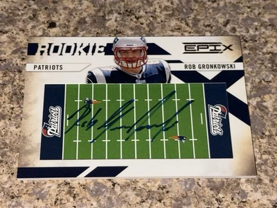 2010 Rob Gronkowski Panini Epix Rookie Auto SP #d 007/300! - Image 1 of 2
