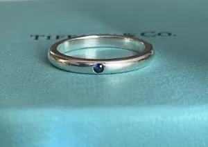 Tiffany & Co Elsa Peretti Blue Sapphire 925 Silver Stacking Ring Size 6 Box - Picture 1 of 3