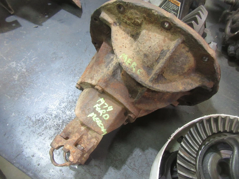 Mercury Marquis 1974 anillo trasero y piñón portaequipajes central relación 2:75 Foto 1 de 3