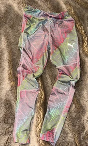Puma Niñas Leggings Pantalones Yoga Talla 5/6 Multicolor Rosa Verde Gris Estampado - Imagen 1 de 5