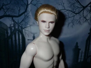 Twilight Saga Carlisle Cullen NUDE Doll Model Muse Body ~ Newly Unboxed - Picture 1 of 12