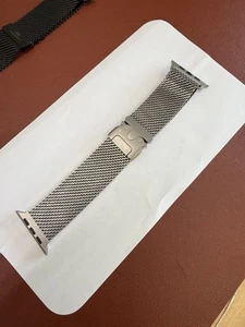 Oryginalny Apple Watch Naturalna tytanowa mediolańska pętla (49mm) Medium Ultra2 - Zdjęcie 1 z 8