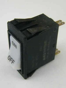 INTERRUTTORE TERMICO E-T-A   3120-F551-P7T1-W12FB4  7A - Picture 1 of 1