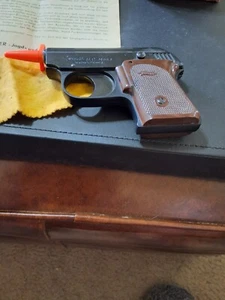 NON FIRING METAL GERMAN CARL WALTHER U.P MOD 1 UNIVERSAL PISTOLE W/BOX RARE TOY - Picture 1 of 14