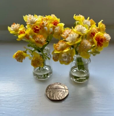 2 Pcs Yellow Miniature Blossom Flowers In Vase 1:12 Scale Dollshouse Spring Cute - Image 1 of 4