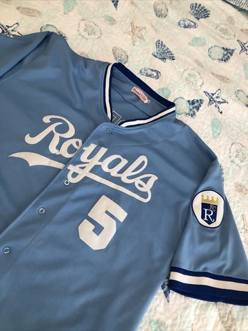 Mitchell & Ness george brett kansas city royals jersey - powder blue - size 54 Cover