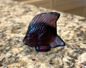 LALIQUE CRYSTAL PURPLE FISH FIGURINE 2" HIGH - Picture 1 of 7