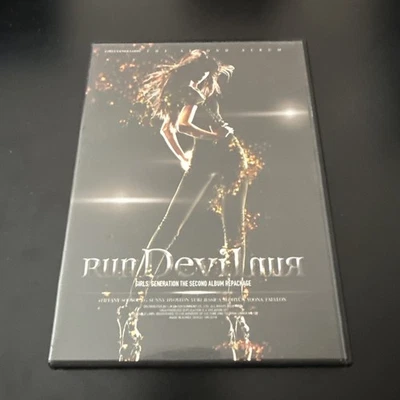 SNSD Girls' Generation Run Devil Run Repackage CD + PHOTOBOOK K-POP - Image 1 of 3