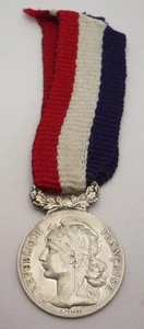 France / french bethune agricultural show medal - Picture 1 of 4